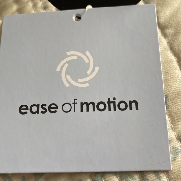 Ease of motion Jackets - Picture 7 of 8